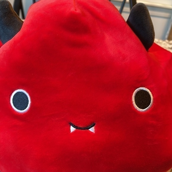 Squishmallows 2021 Flip A Mallows Tally Cat Witch/Dante Devil Bat Halloween - Picture 4 of 8